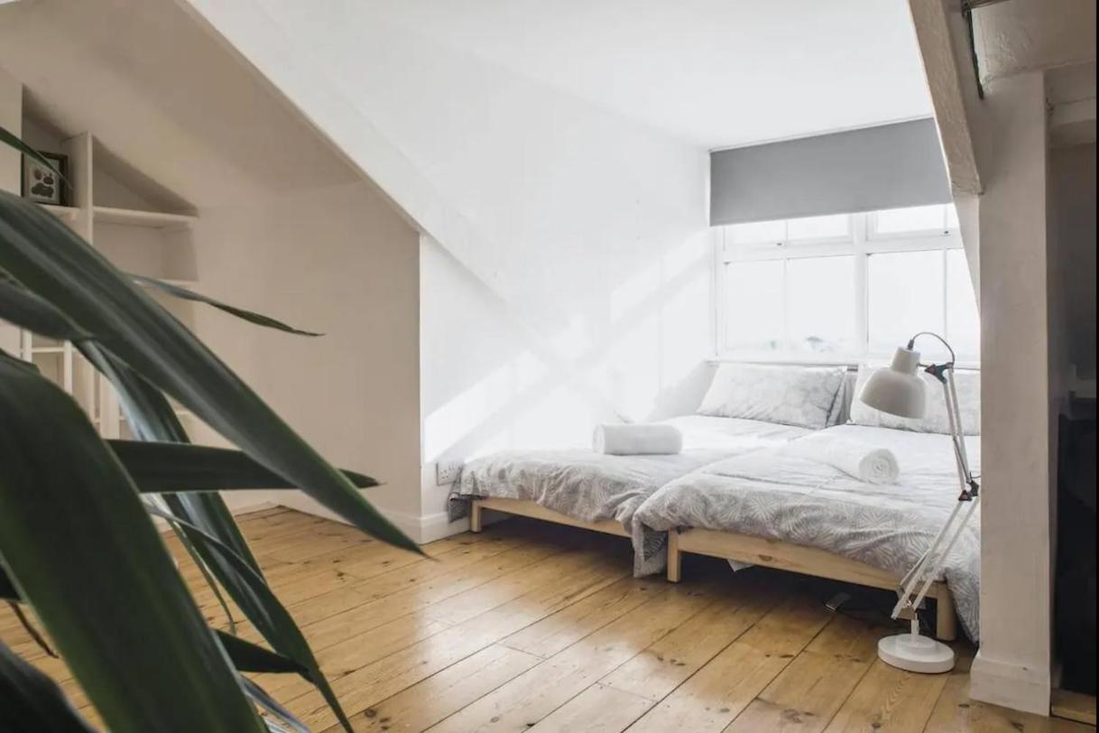 Falmouth Townhouse With Panoramic Sea View Terrace 外观 照片