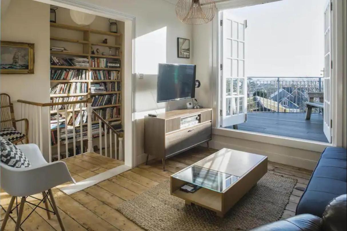 Falmouth Townhouse With Panoramic Sea View Terrace 外观 照片